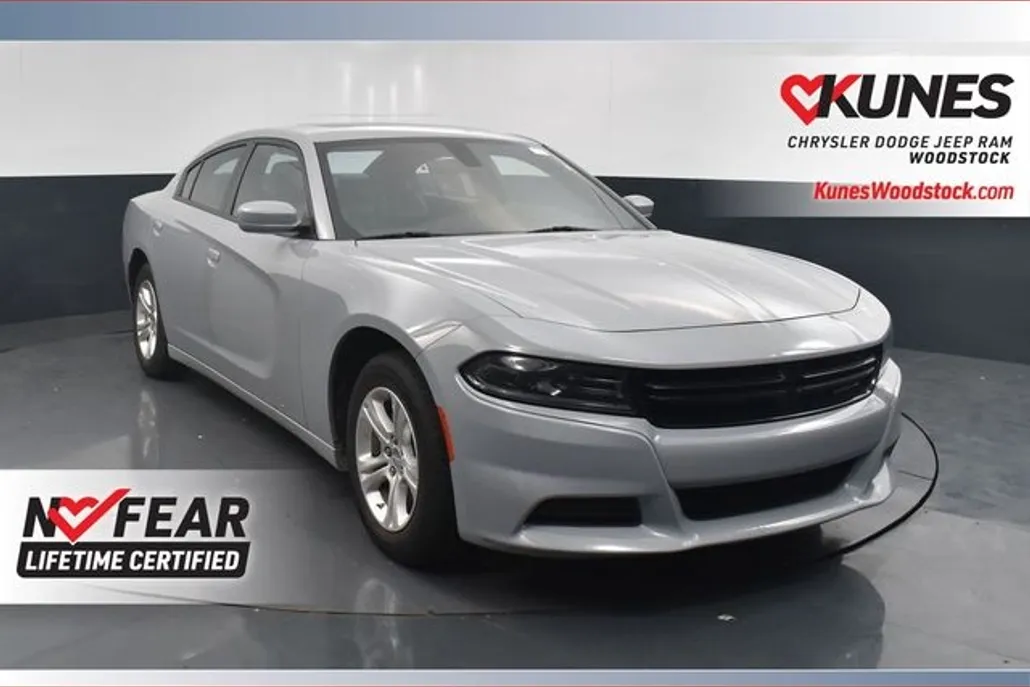 2022 Dodge Charger SXT photo 1