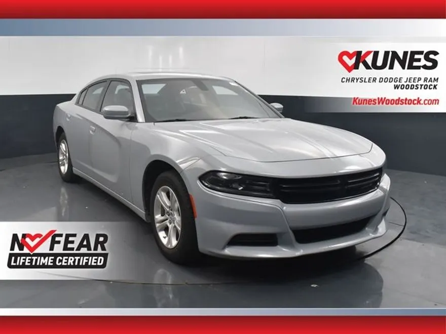 2022 Dodge Charger SXT photo 1
