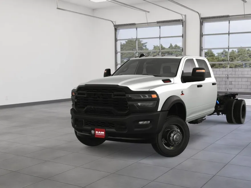 2025 Ram 5500 Tradesman photo 1