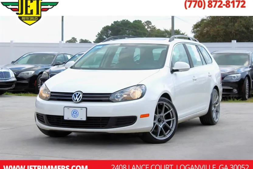 2013 Volkswagen Jetta SportWagen TDI photo 1