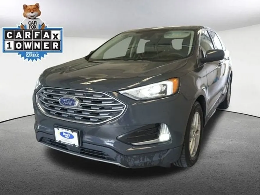 2021 Ford Edge SEL photo 1