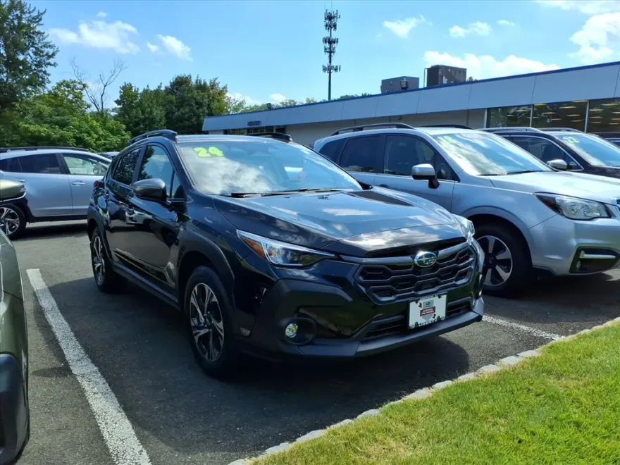 2024 Subaru Crosstrek Premium photo 1