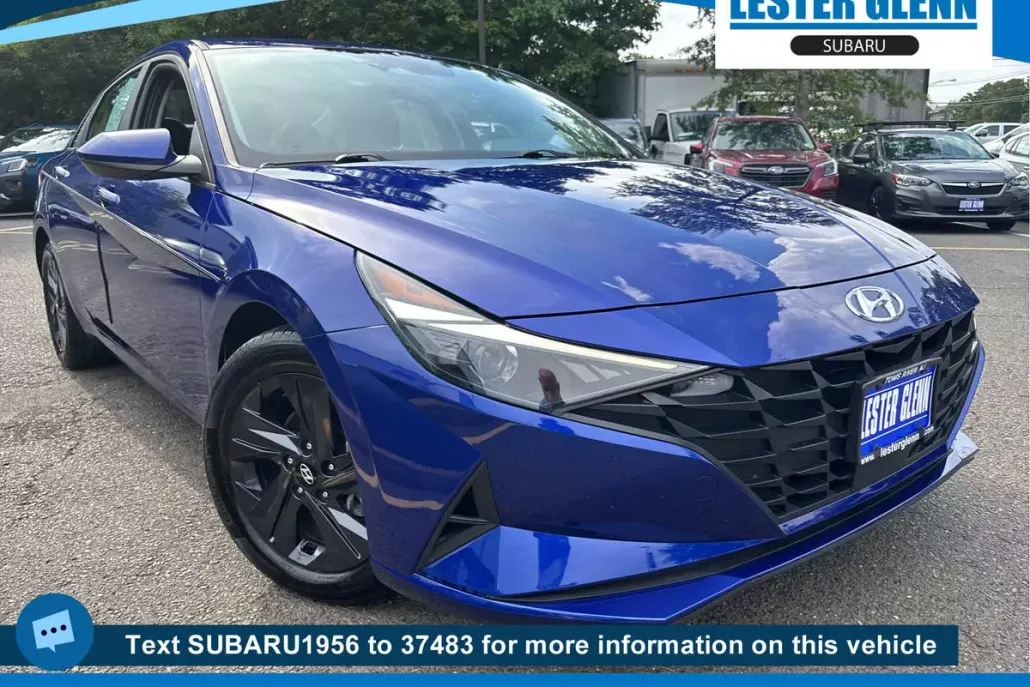 2022 Hyundai Elantra SEL Convenience photo 1