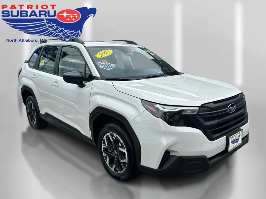 2025 Subaru Forester photo 1