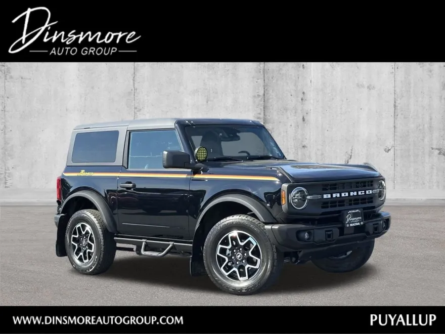 2022 Ford Bronco Black Diamond photo 1