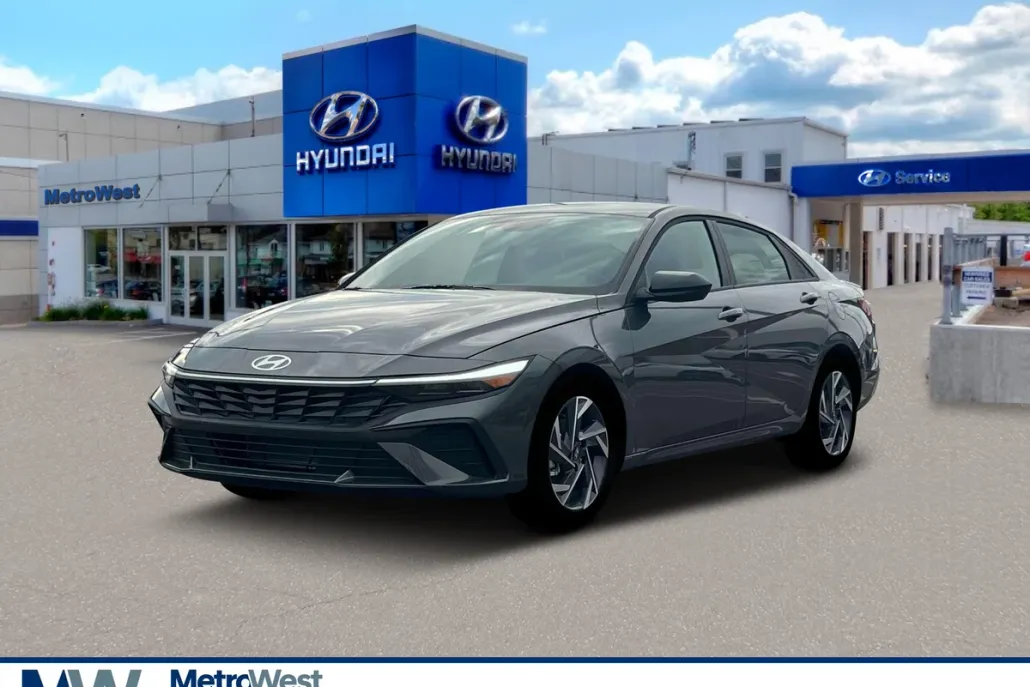 2025 Hyundai Elantra SEL Sport photo 1