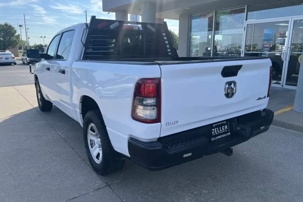 2023 Ram 1500 Tradesman photo 1