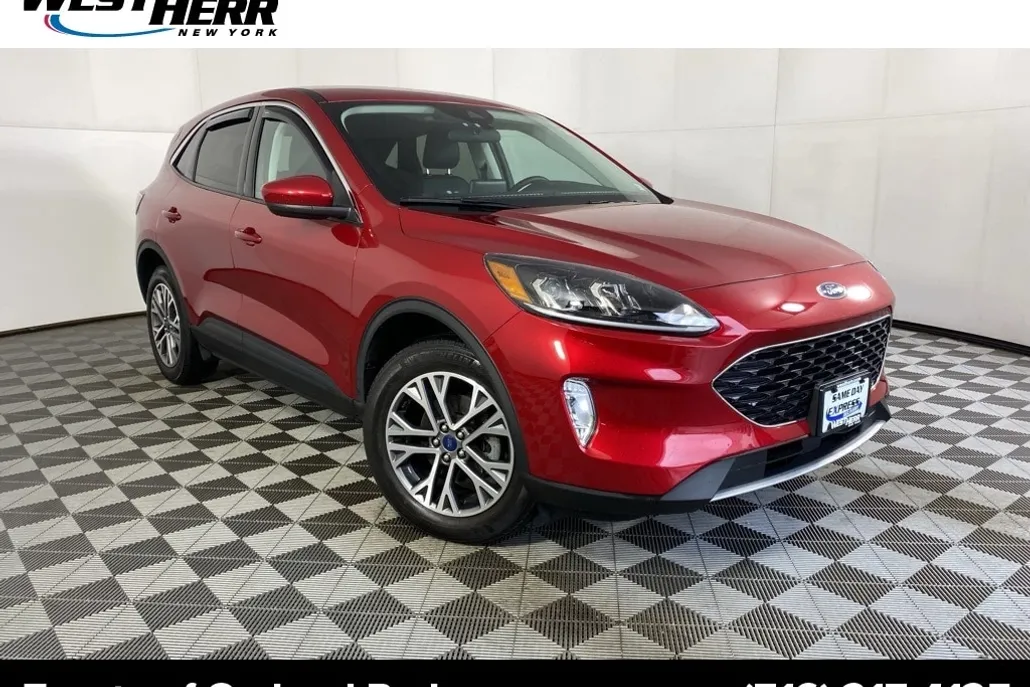 2022 Ford Escape SEL photo 1