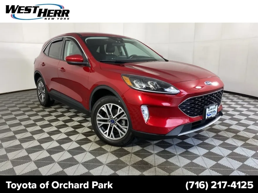 2022 Ford Escape SEL photo 1