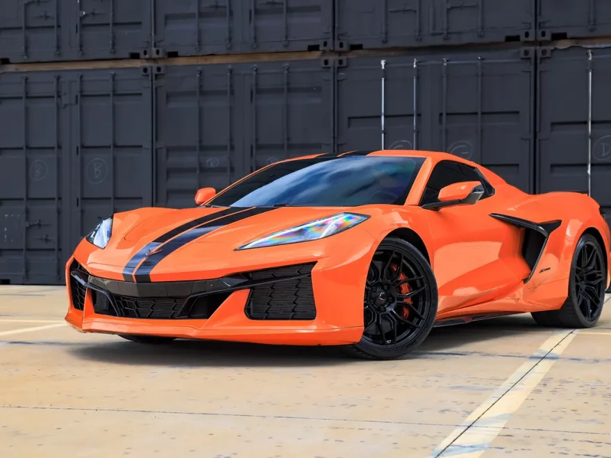 2023 Chevrolet Corvette Z06 3LZ photo 1