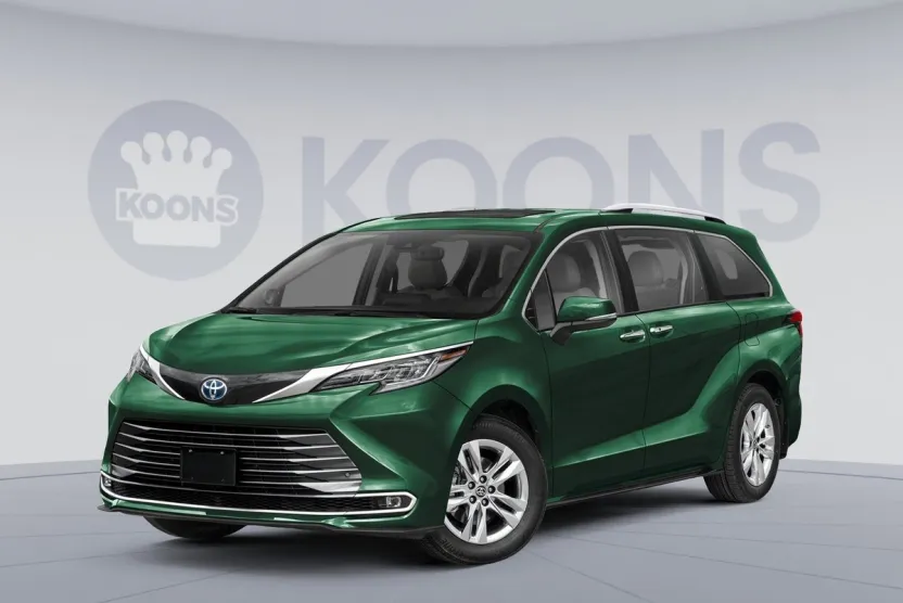 2025 Toyota Sienna Limited photo 1