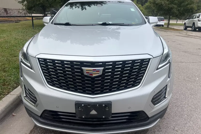 2020 Cadillac XT5 Premium Luxury photo 1