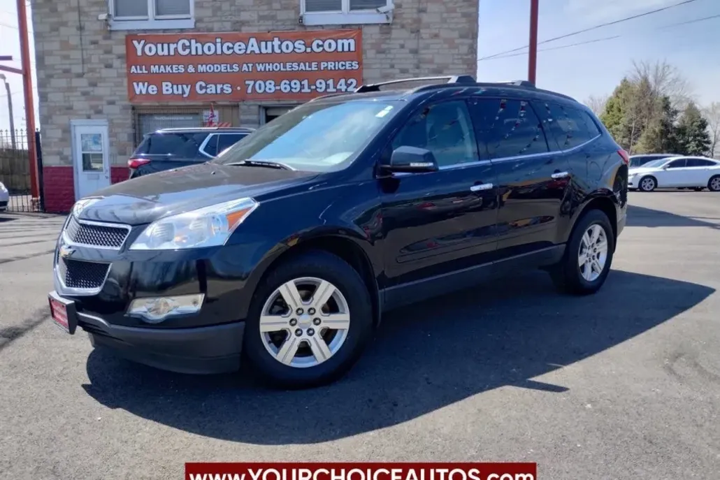 2012 Chevrolet Traverse 2LT photo 1