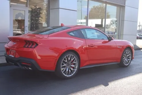 2024 Ford Mustang GT Premium photo 3