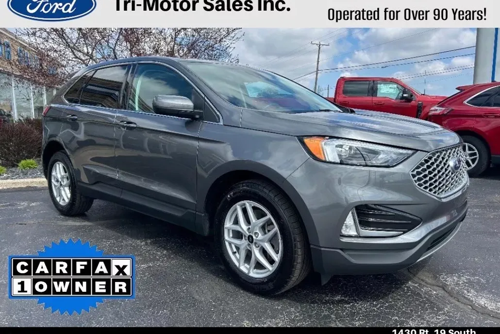 2023 Ford Edge SEL photo 1