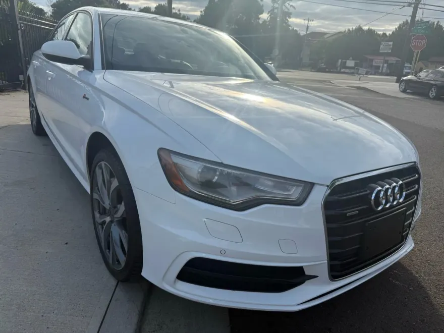 2013 Audi A6 3.0T Prestige photo 1