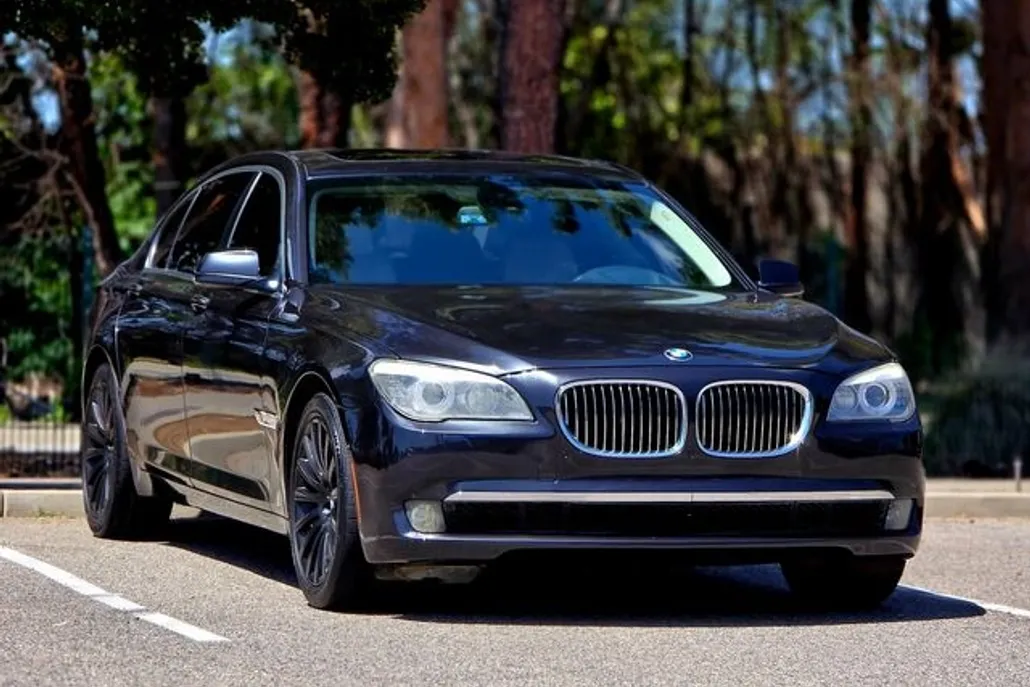 2012 Bmw 750Li / ALPINA B7 photo 1