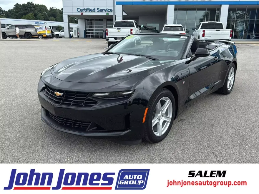 2020 Chevrolet Camaro 1LT photo 1