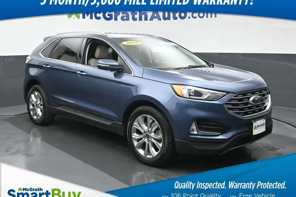 2019 Ford Edge Titanium photo 1