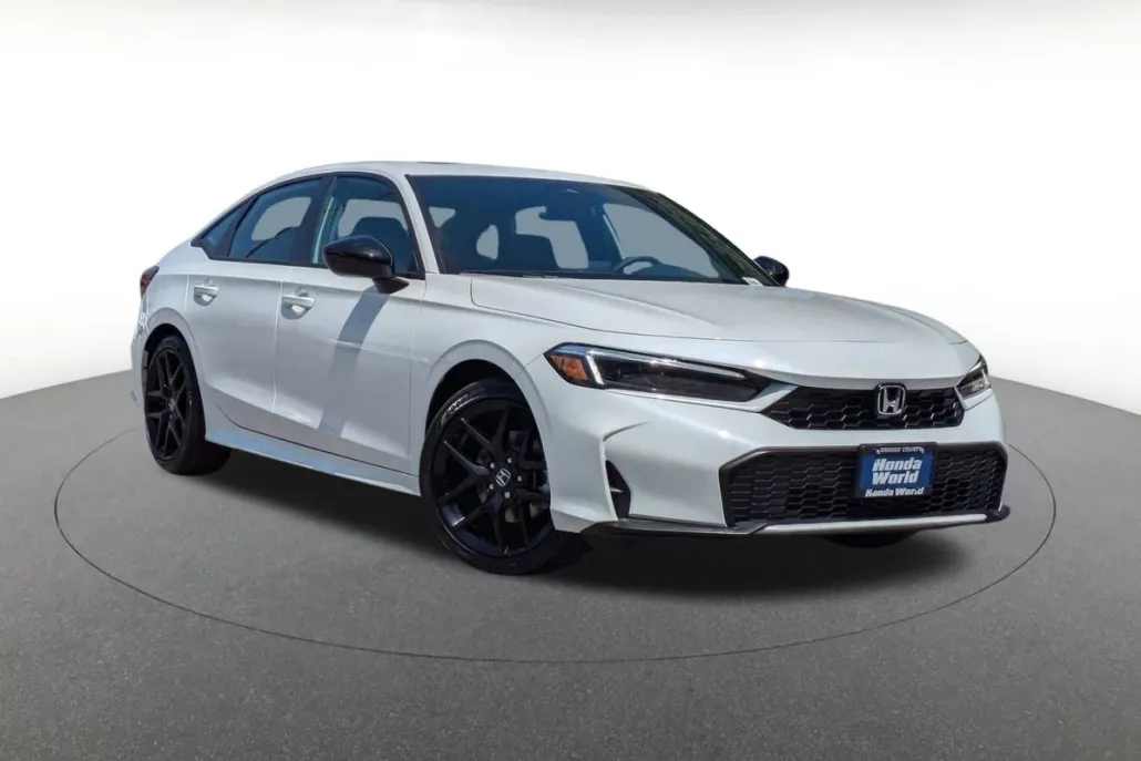 2026 Honda Civic Sport Hybrid photo 1