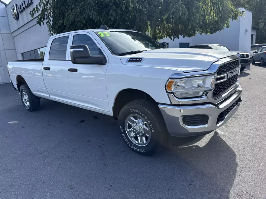 2023 Ram 2500 Tradesman photo 1