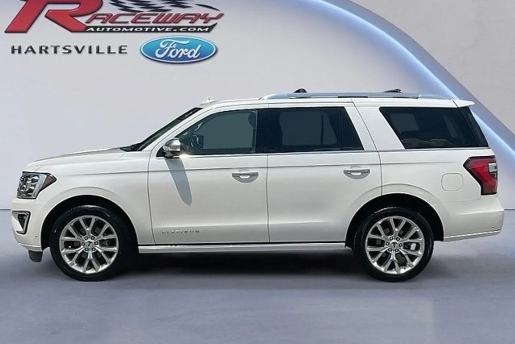 2019 Ford Expedition Platinum photo 1