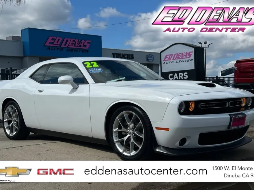 2022 Dodge Challenger GT photo 1