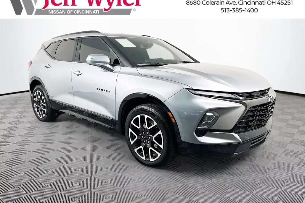 2023 Chevrolet Blazer RS photo 1