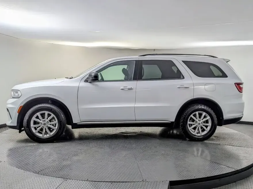 2024 Dodge Durango SXT photo 1