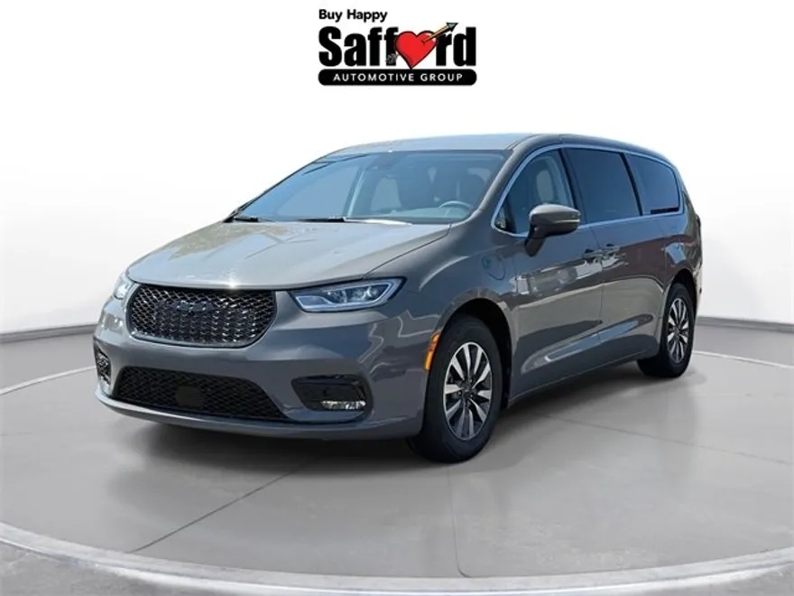 2023 Chrysler Pacifica Hybrid Touring L photo 1