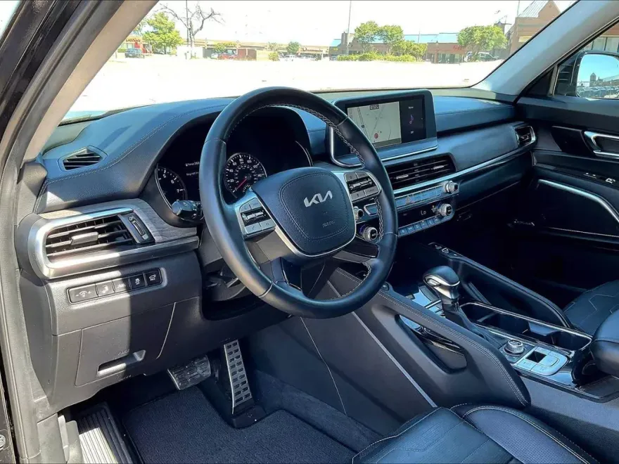 2022 Kia Telluride SX photo 1