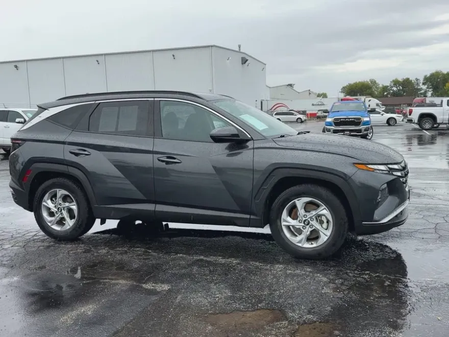 2023 Hyundai Tucson SEL photo 1