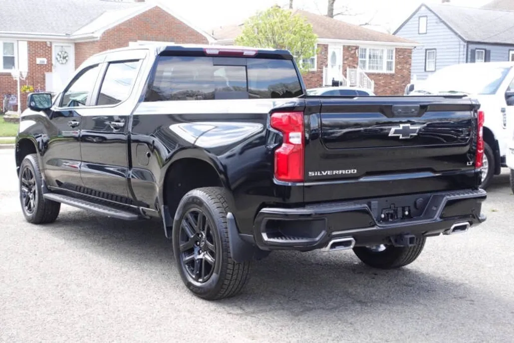 2022 Chevrolet Silverado 1500 LT Trail Boss photo 1