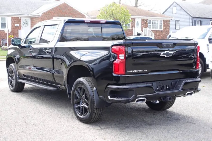 2022 Chevrolet Silverado 1500 LT Trail Boss photo 1