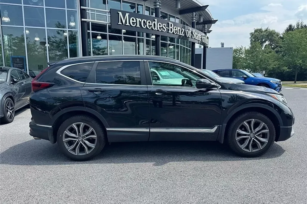 2020 Honda CR-V Touring photo 1