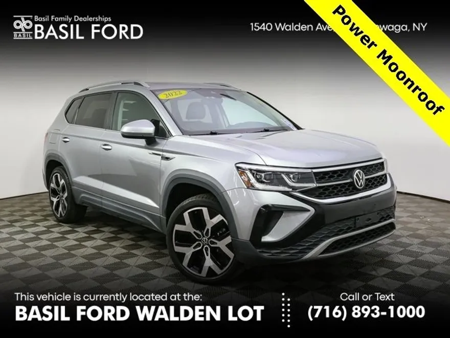 2022 Volkswagen Taos SEL photo 1