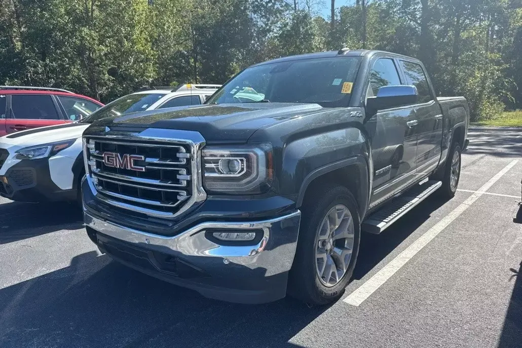 2018 Gmc Sierra SLT photo 1