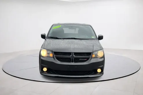 2018 Dodge Grand Caravan GT photo 2
