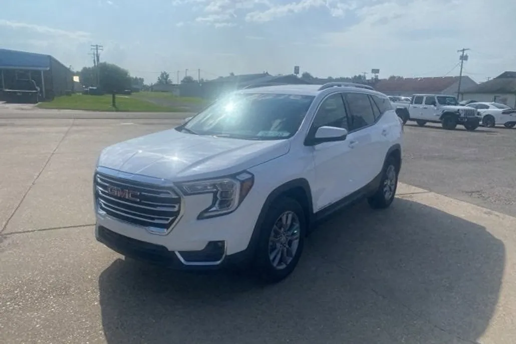 2024 Gmc Terrain SLT photo 1