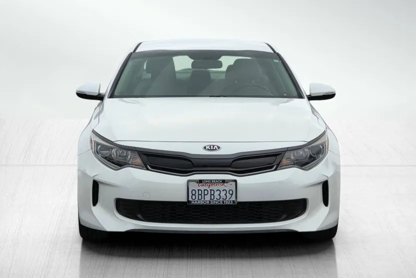 2017 Kia Optima Hybrid EX photo 1