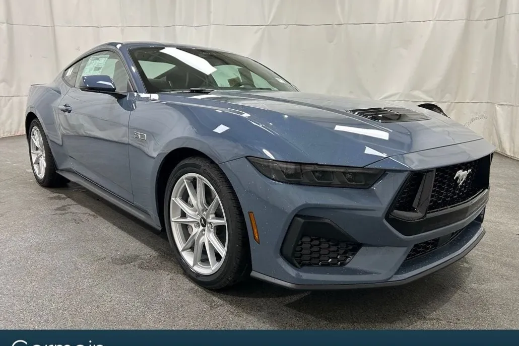 2025 Ford Mustang GT Premium photo 1