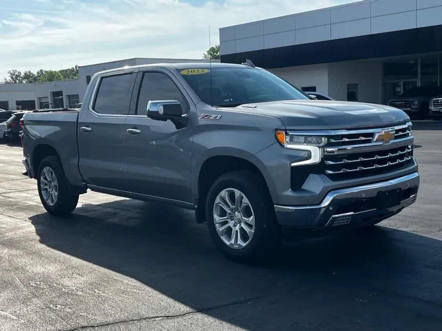 2023 Chevrolet Silverado 1500 LTZ photo 1