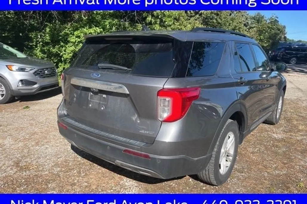 2022 Ford Explorer XLT photo 1