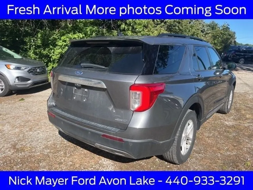 2022 Ford Explorer XLT photo 1