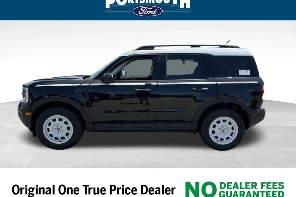 2025 Ford Bronco Sport Heritage photo 1