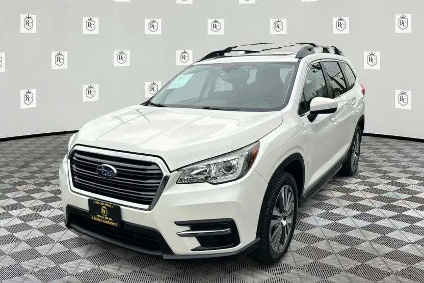 2020 Subaru Ascent Premium photo 1