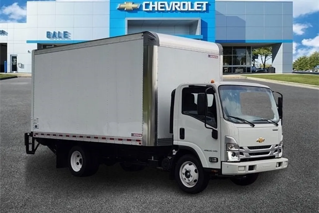 2025 Chevrolet Silverado 4500HD photo 1