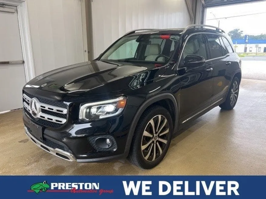 2022 Mercedes Benz GLB 250 photo 1