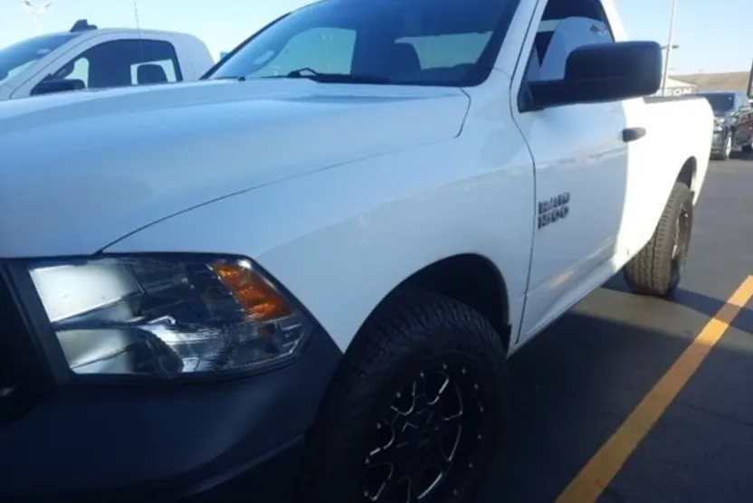 2015 Ram 1500 Tradesman photo 1