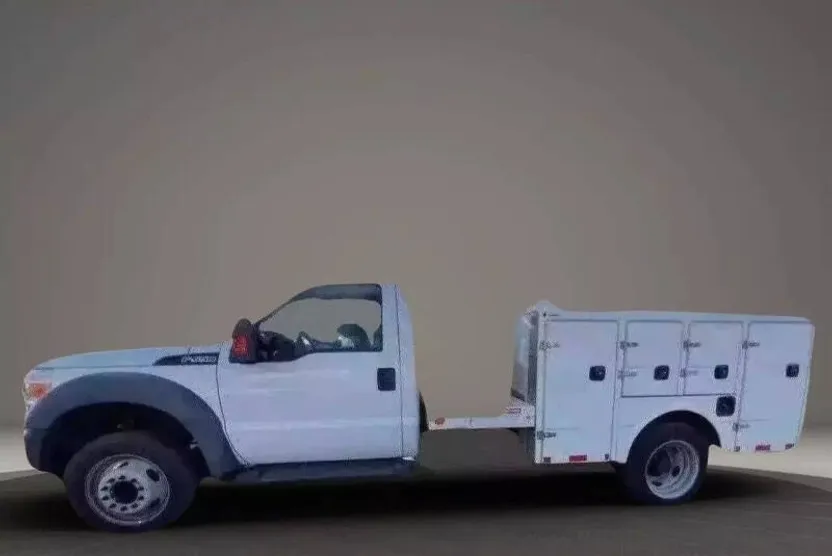 2012 Ford F-550 photo 1